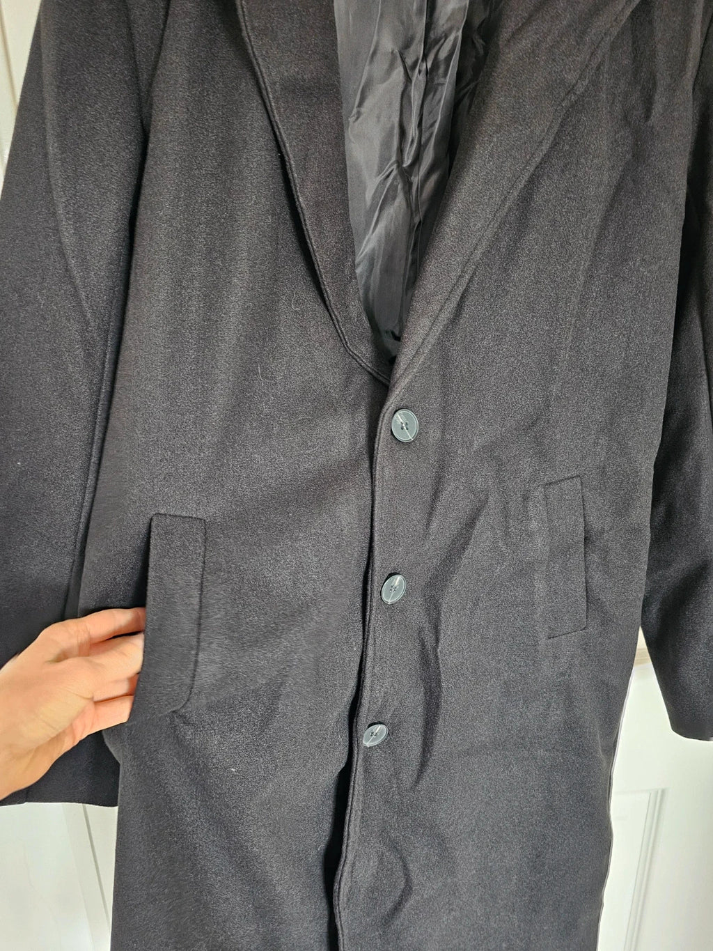 Generic men solid black long coat classic fit overcoat buttons collar neck casual M