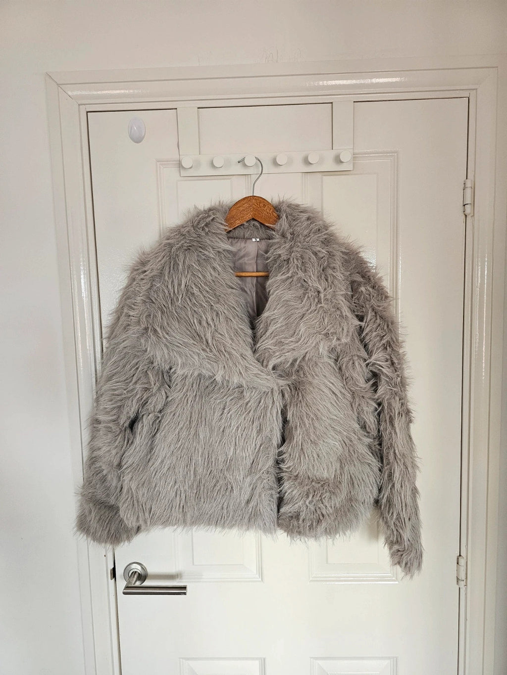 Shein women thick faux fur coat cropped jacket buttons pocket Y2K grey S/8