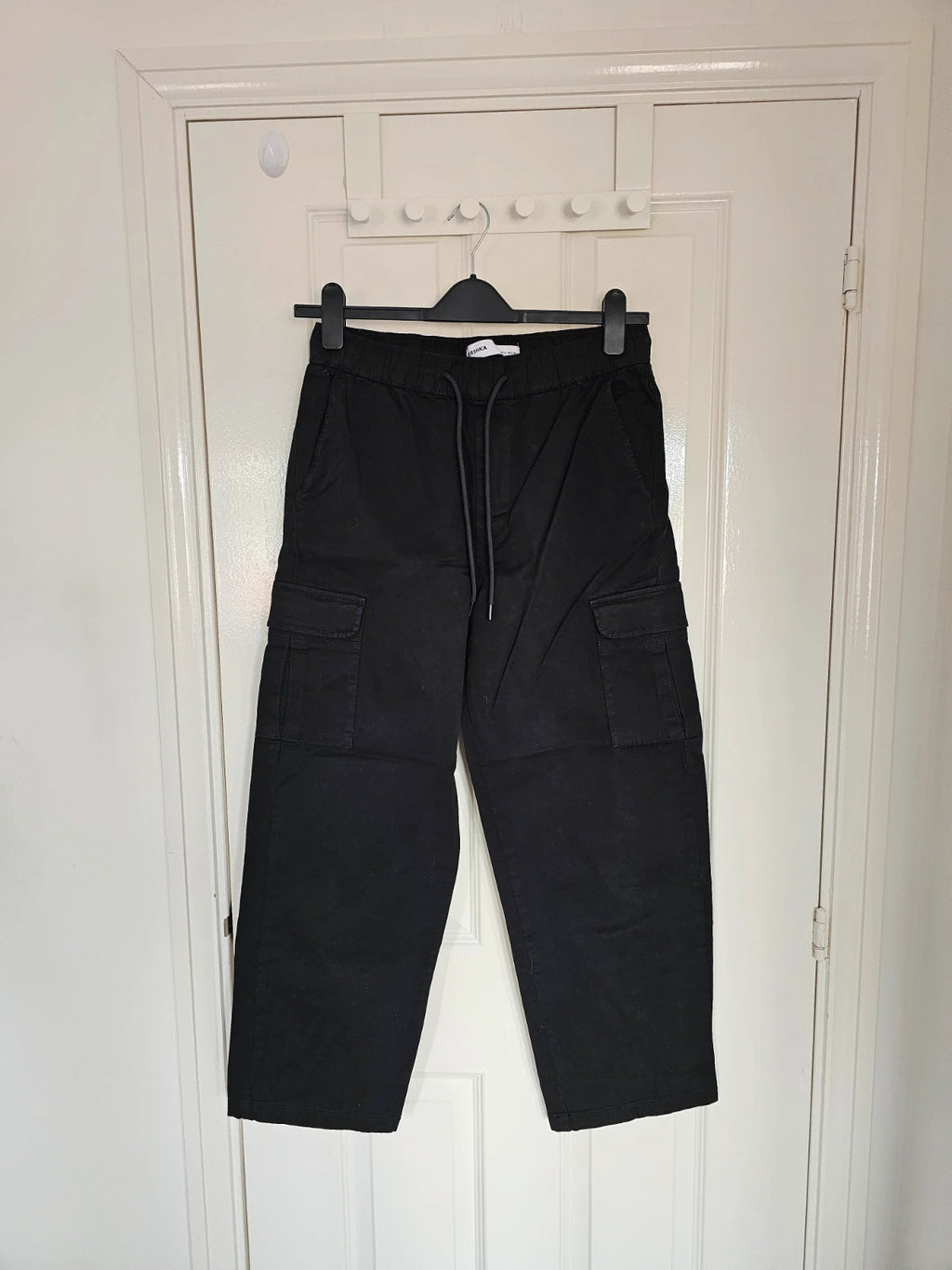 Bershka men slim fit cargo joggers elastic waist drawsting cotton casual trousers pockets black M