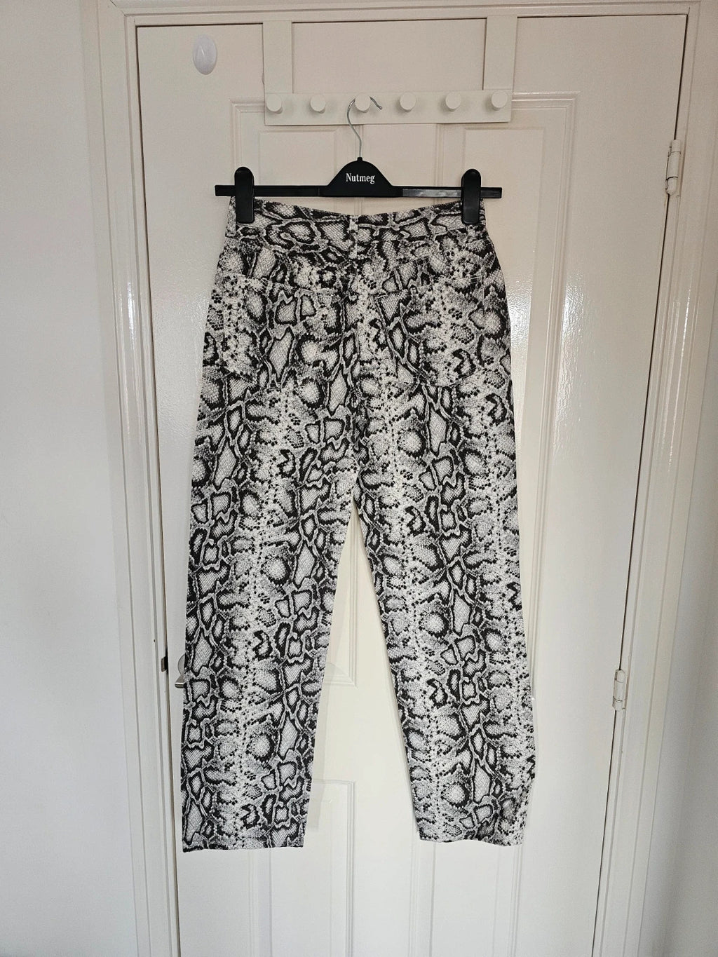 Topshop women high rise snake print straight leg jeans cotton casual black/white UK10/W28