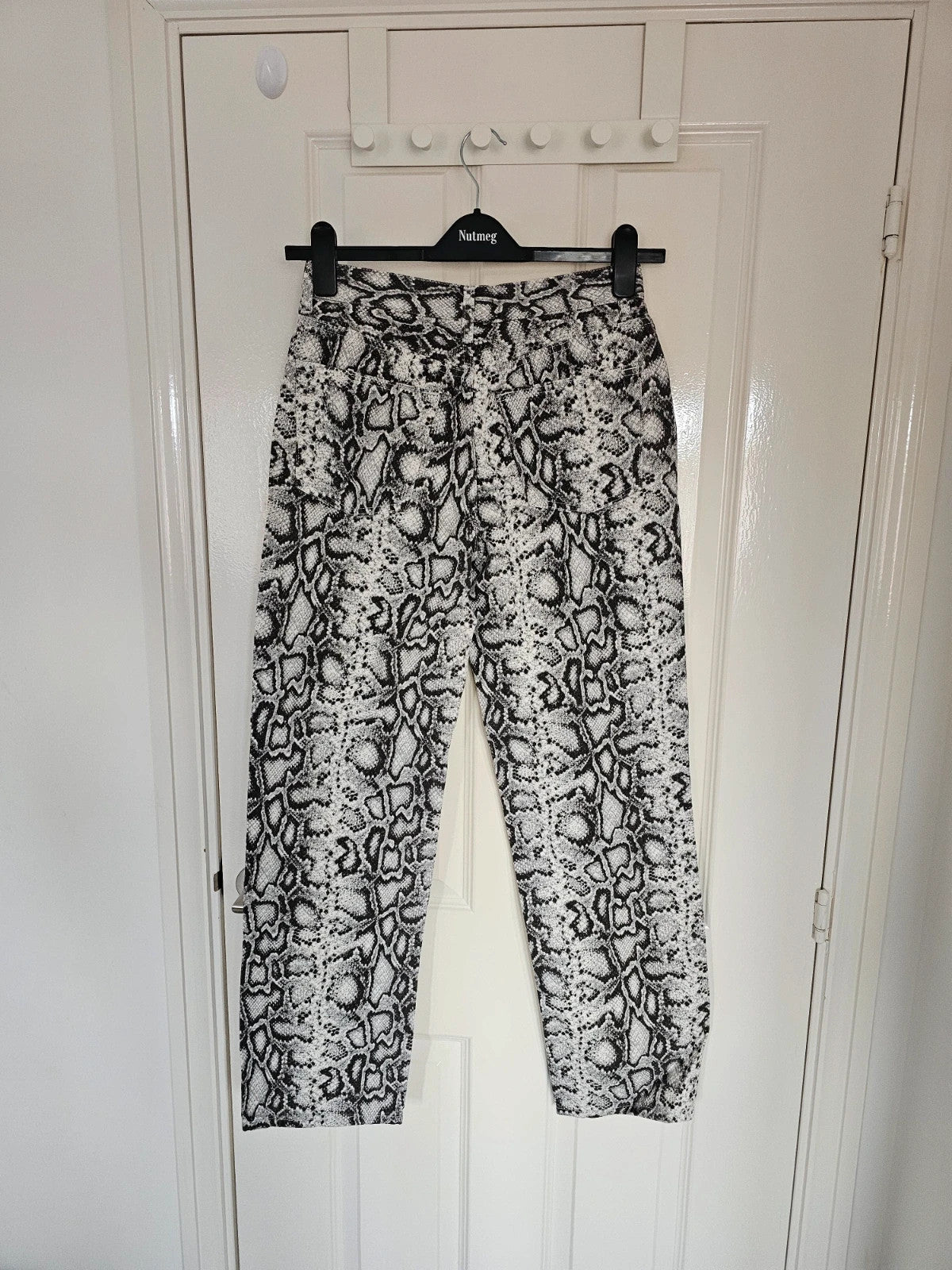 Topshop women high rise snake print straight leg jeans cotton casual black/white UK10/W28