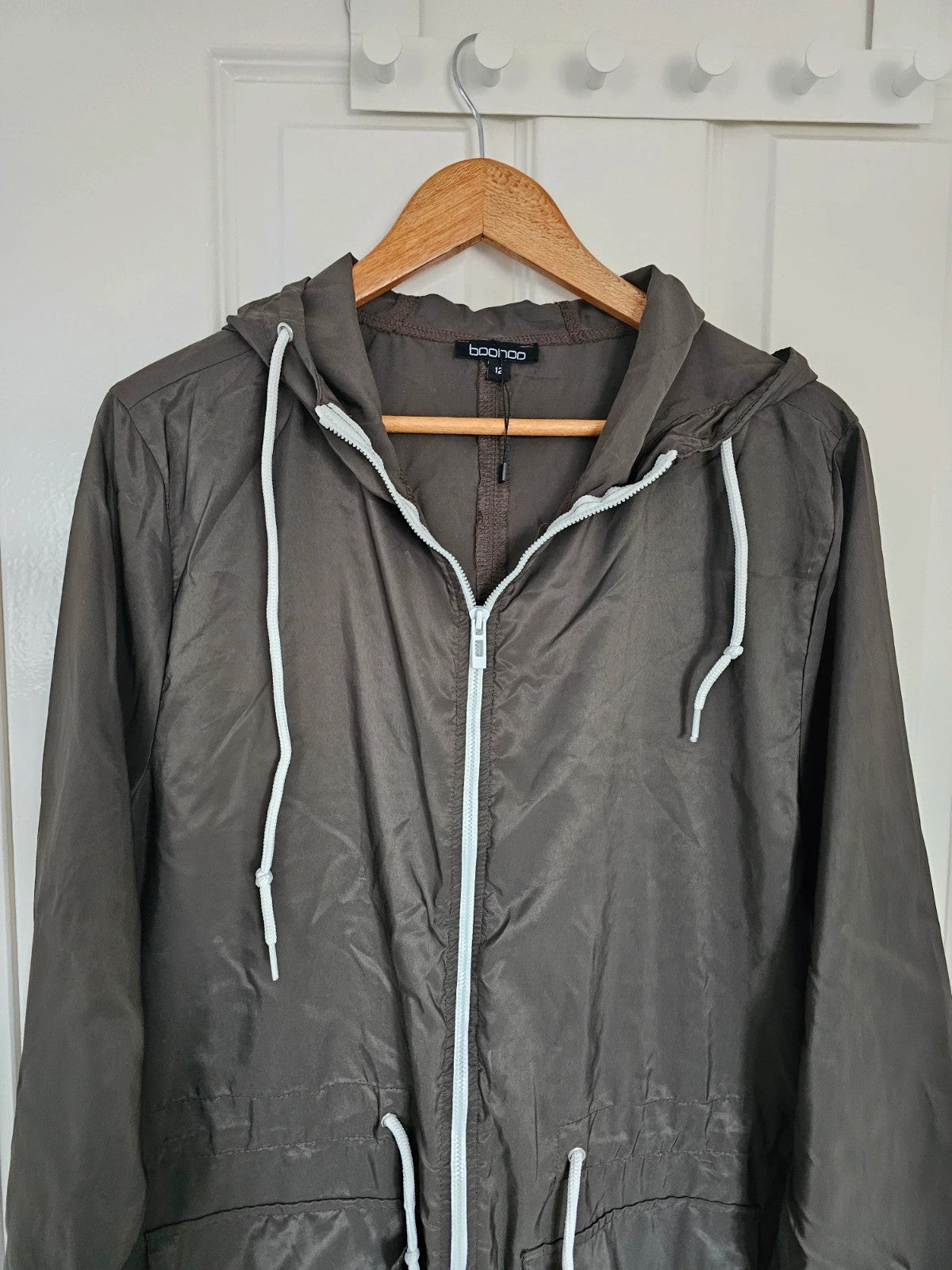 Boohoo women longline hooded festival mac jacket parka drawsting zip-up raincoat outdoor khaki L/12