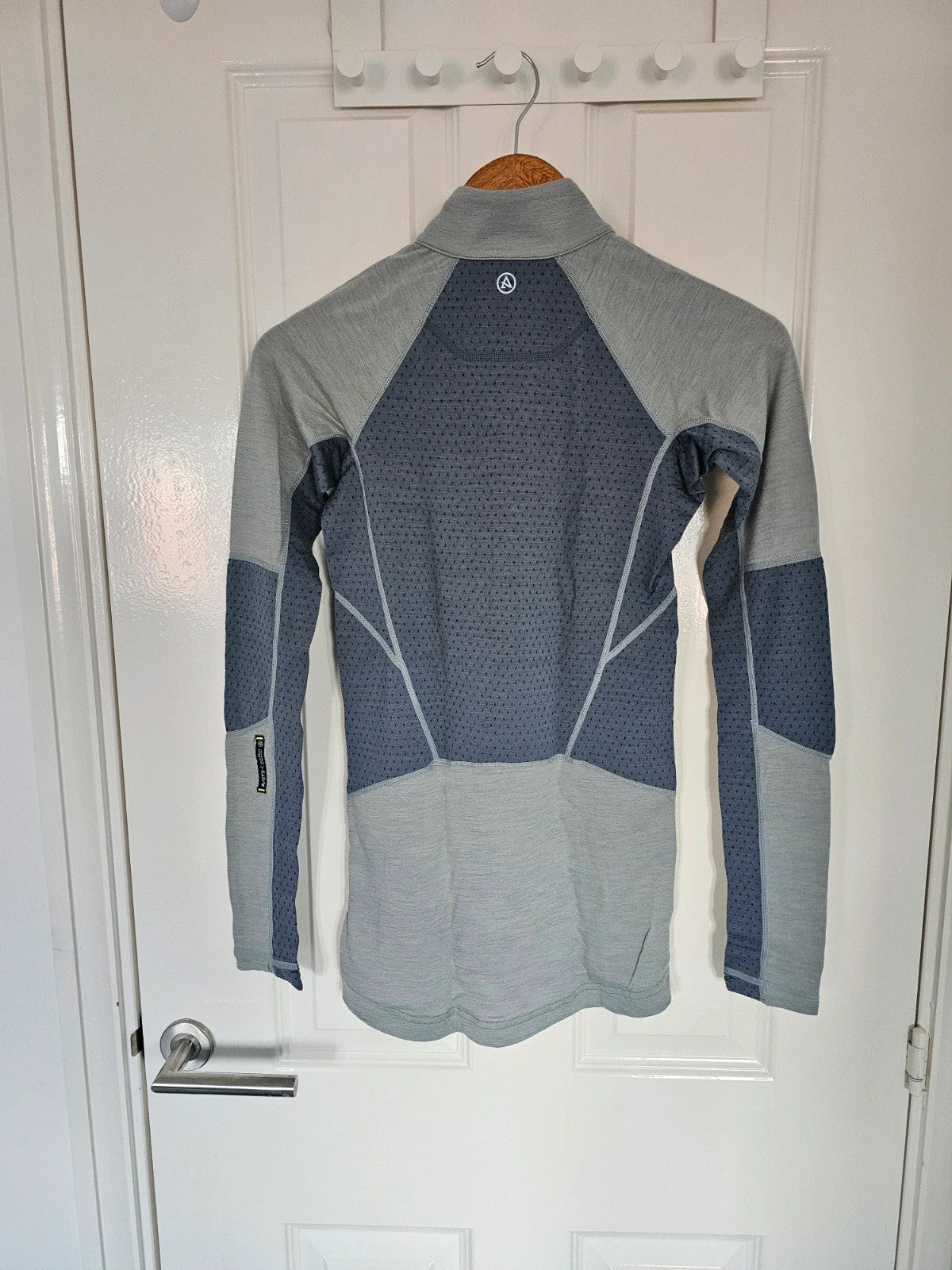 Artilect women merino base layer darkhorse 185 zoned 1/4 zip top long sleeve slate/storm blue XS/6