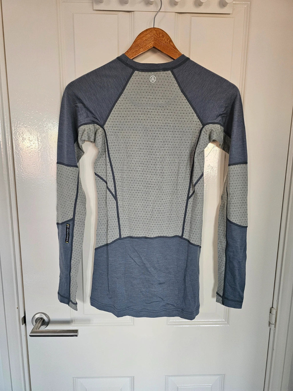 Artilect women darhorse 185 zoned crew neck long sleeve top merino base layer storm blue/slate XS/6