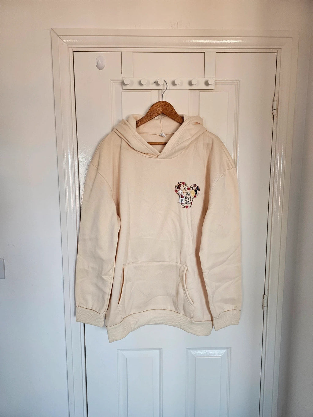 Shein women Beauty and the Beast print hoodie regular kangaroo pocket casual 2XL/16