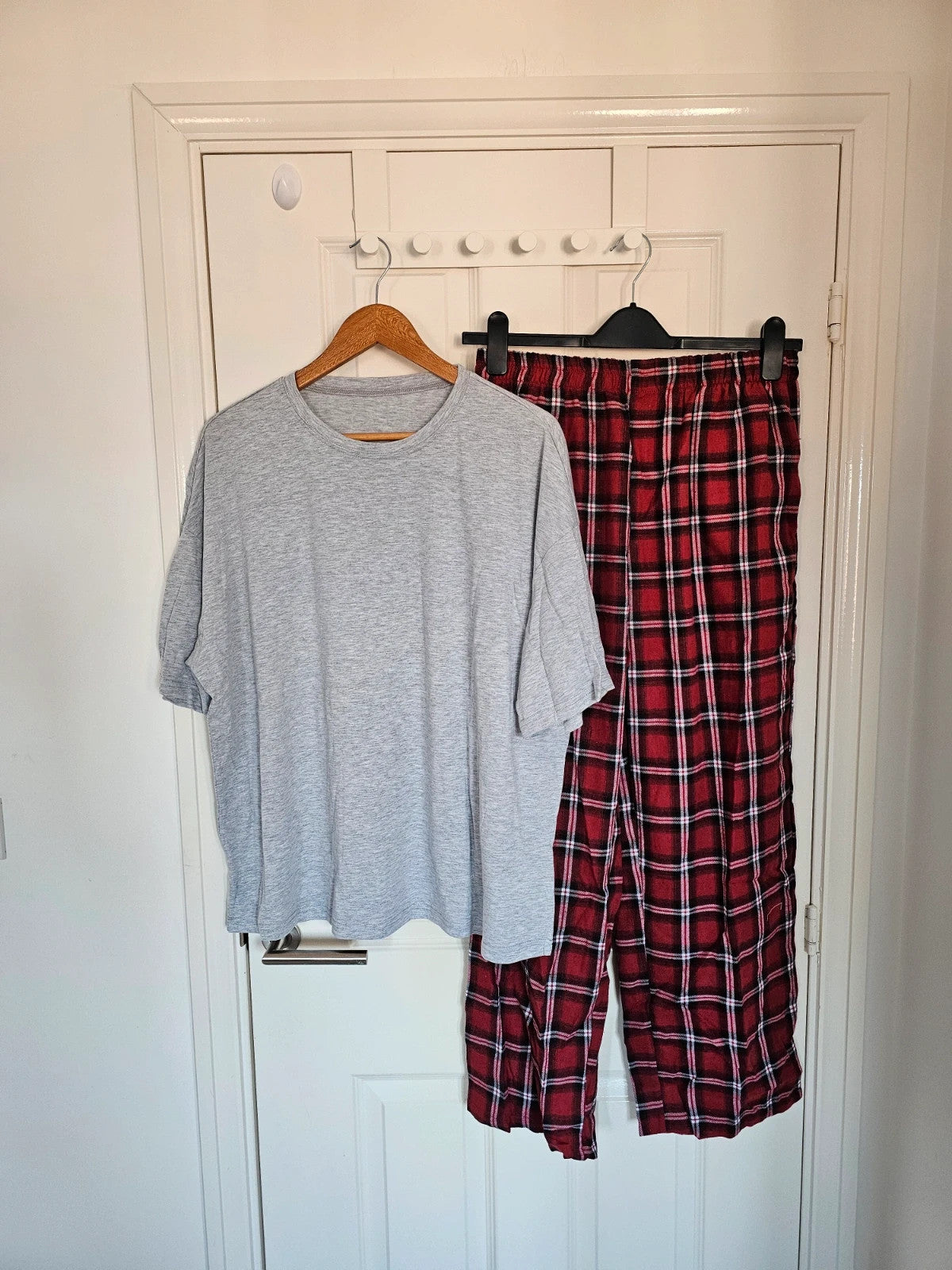 Dazy men plaid pyjamas set plain short sleeve T-shirt pants lounge nightwear cotton mix red/grey XL