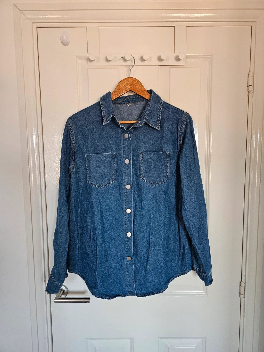 Generic women denim shirt long sleeve cotton patched pockets buttons collar neck blue M/10
