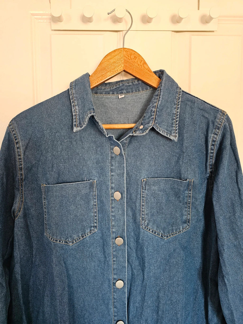Generic women denim shirt long sleeve cotton patched pockets buttons collar neck blue M/10