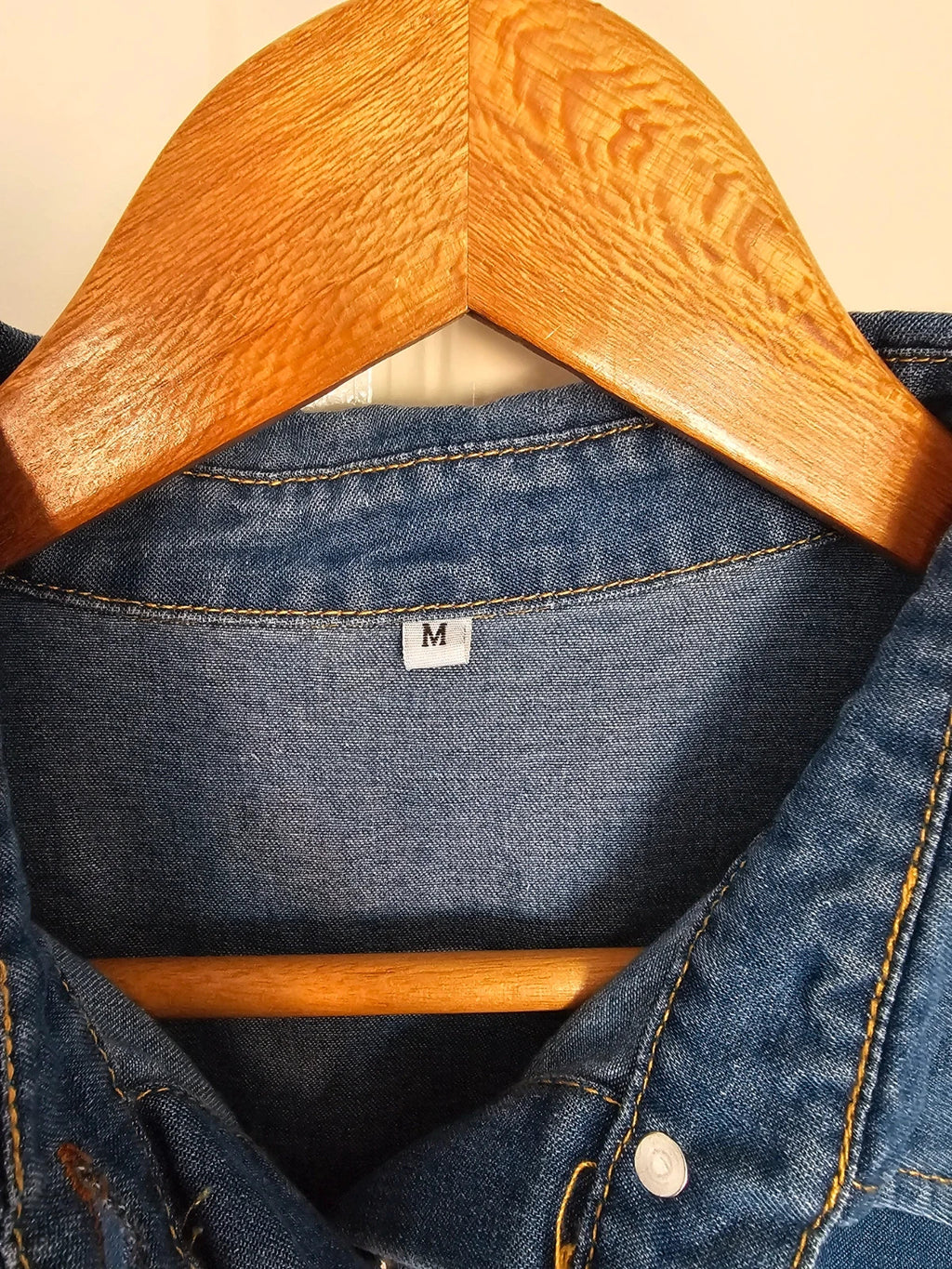 Generic women denim shirt long sleeve cotton patched pockets buttons collar neck blue M/10