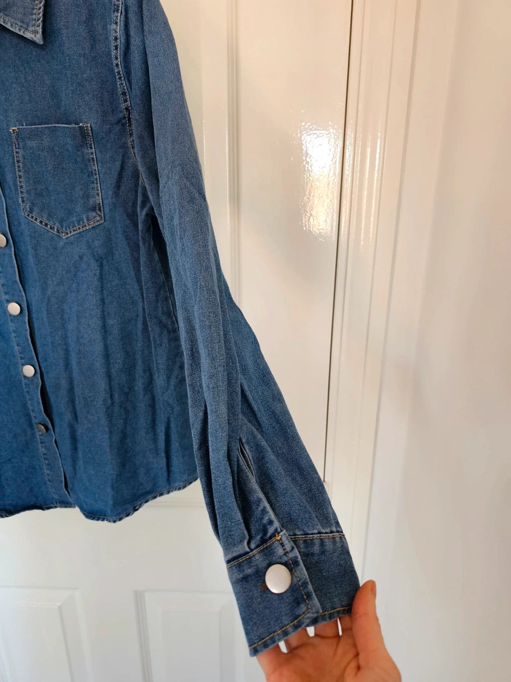 Generic women denim shirt long sleeve cotton patched pockets buttons collar neck blue M/10