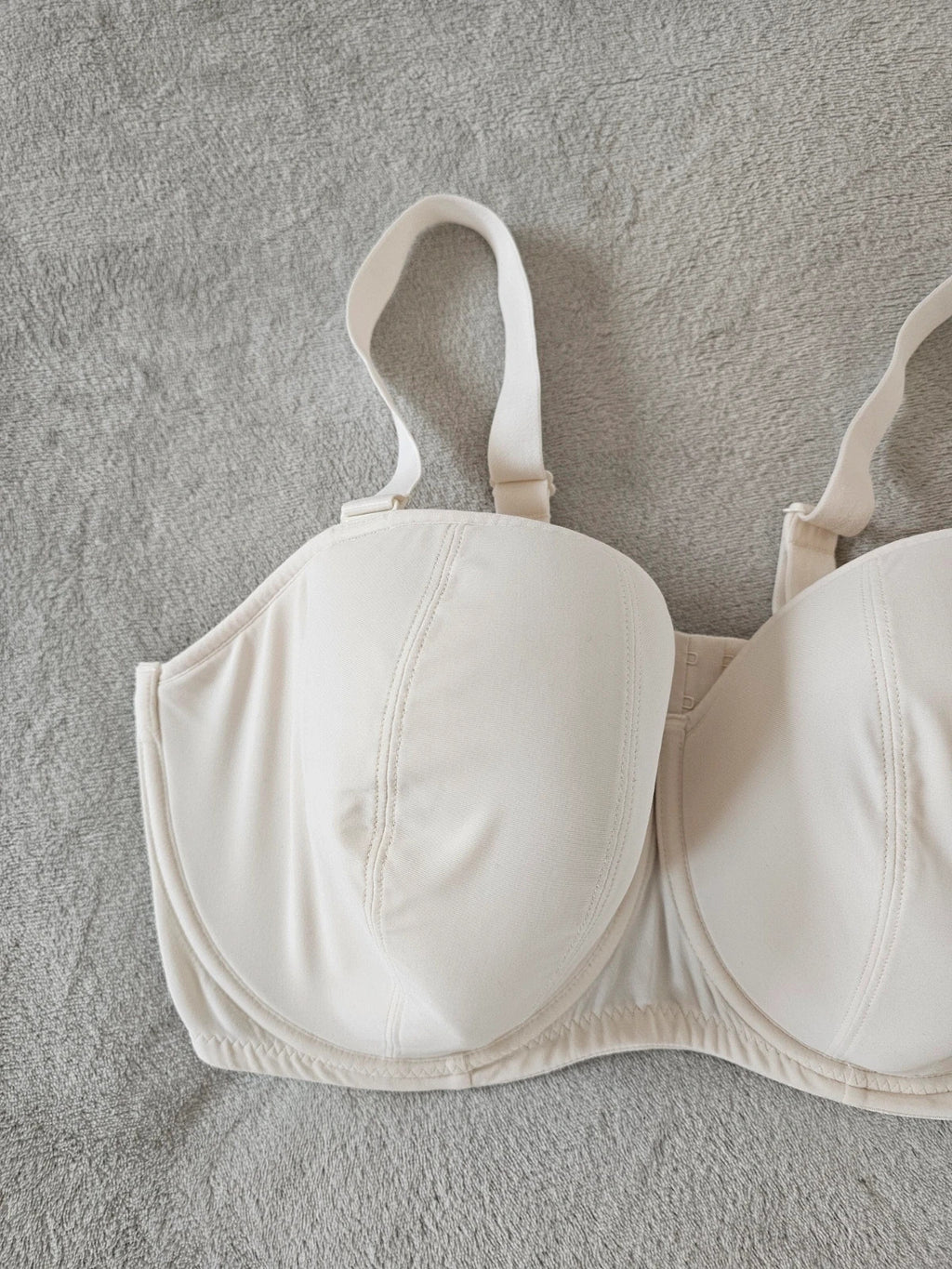 Curvy Kate women luxe strapless multiway bra padded underwire off white/cream UK40GG/EU90J