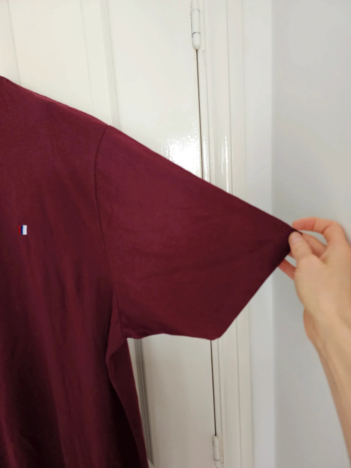 BigDude burgundy T-shirt with embroidered logo on front left chest, 100% cotton.
