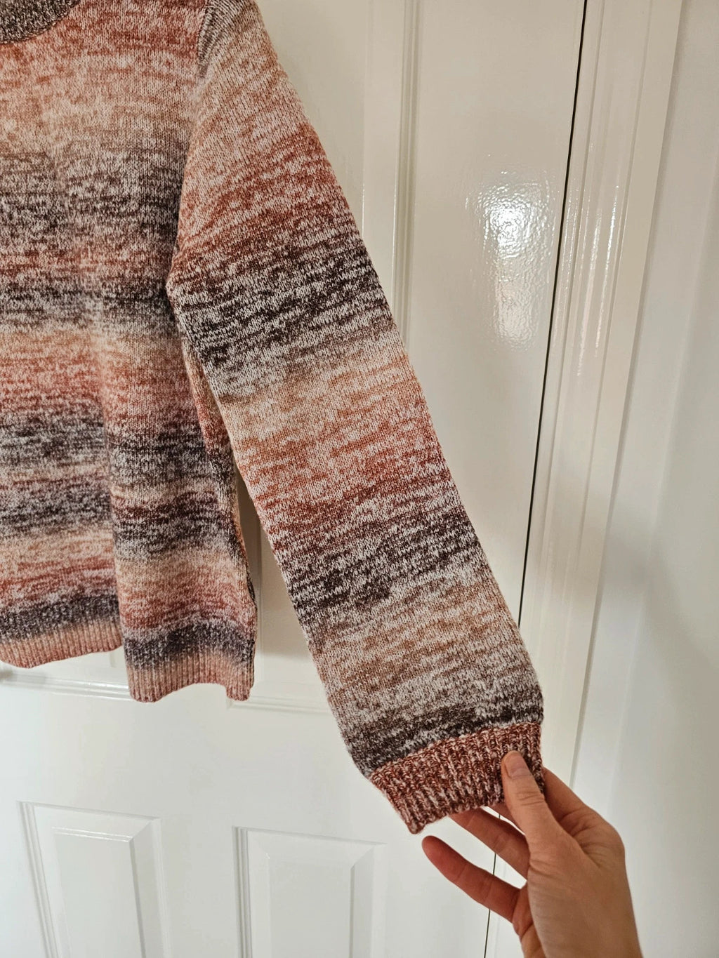 D&Co. chunky knit rust brown jumper mock neck tonal stripes soft material