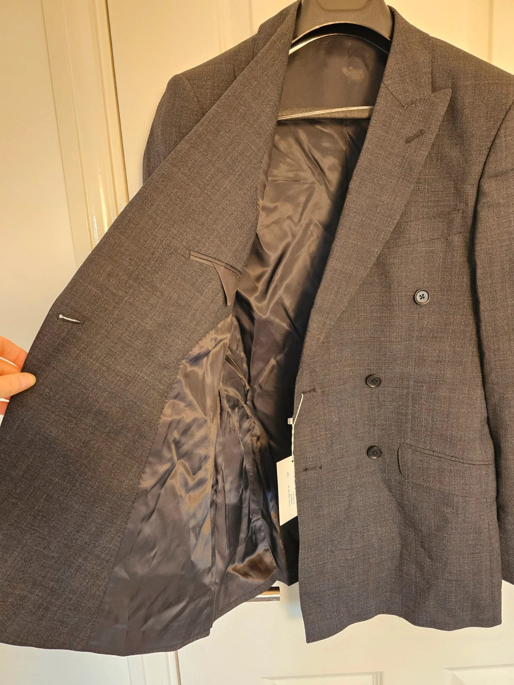 Hawes & Curtis grey blazer jacket peak lapel tonal POW check slim fit wool.