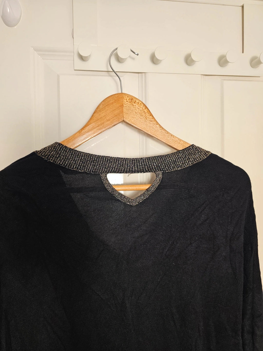 Ruth Langsford black V-neck jumper with sparkling trim, made from viscose, size S/8.