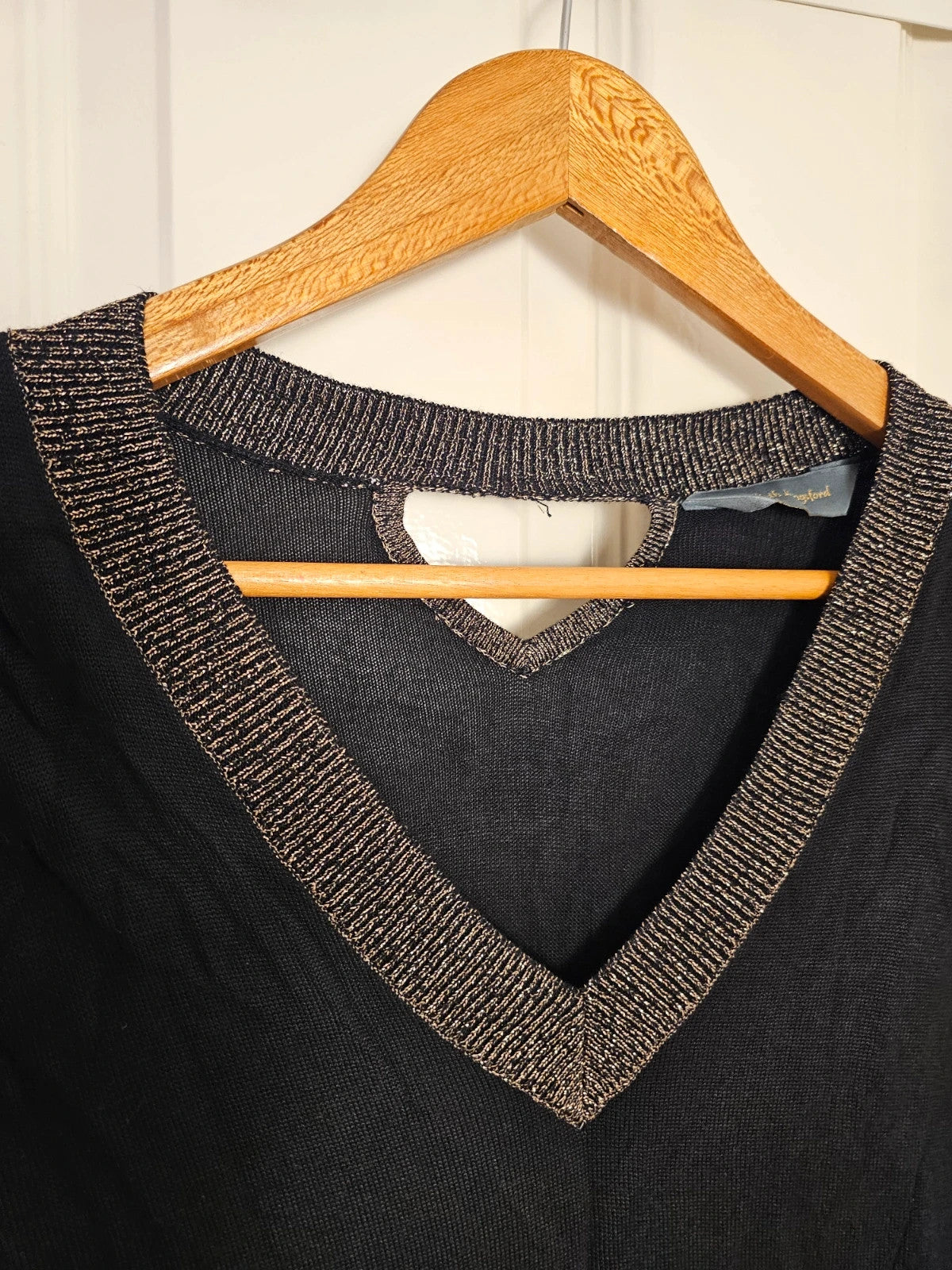 Ruth Langsford black V-neck jumper with sparkling trim, made from viscose, size S/8.